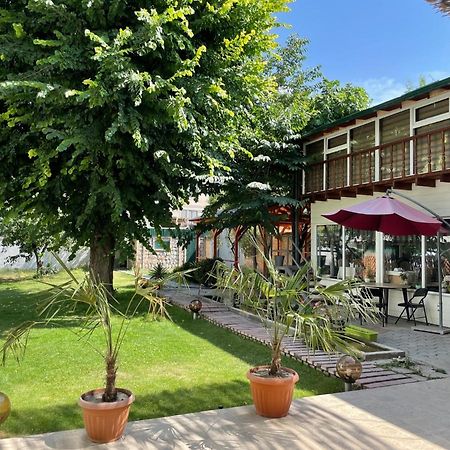Hotel Eco House Osch Exterior foto